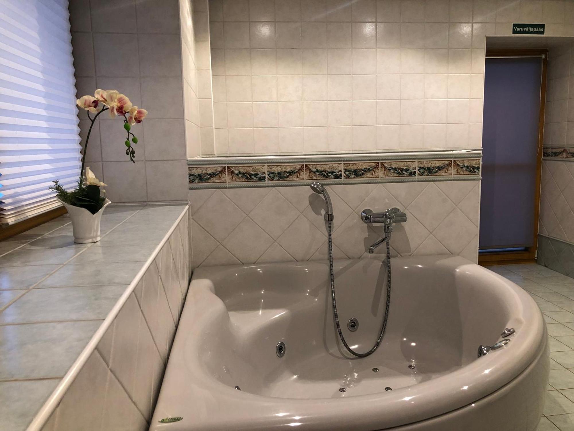 Riia Villa Tartu Exteriör bild